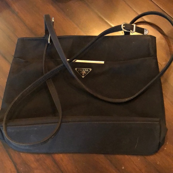 🔻Prada Classic adjustable strap working long straps shoulder tote - well loved - Picture 3 of 12